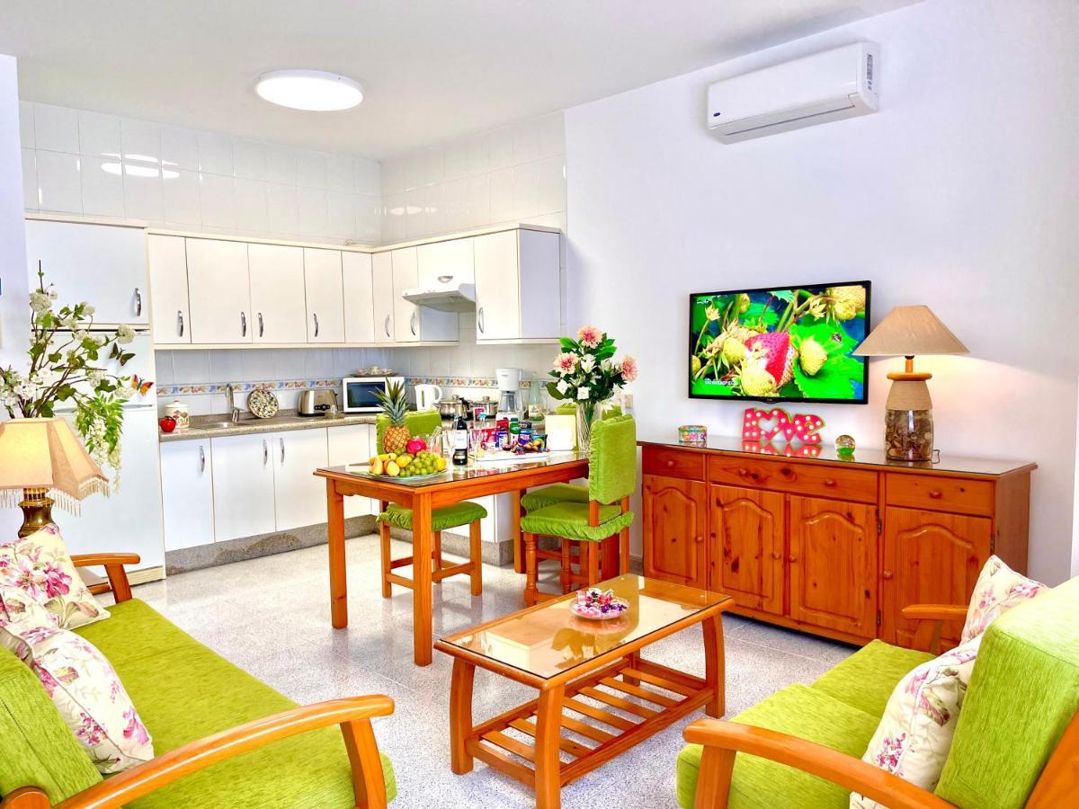 Emycanarias Holiday Homes Vecindario ベシンダーリオ エクステリア 写真