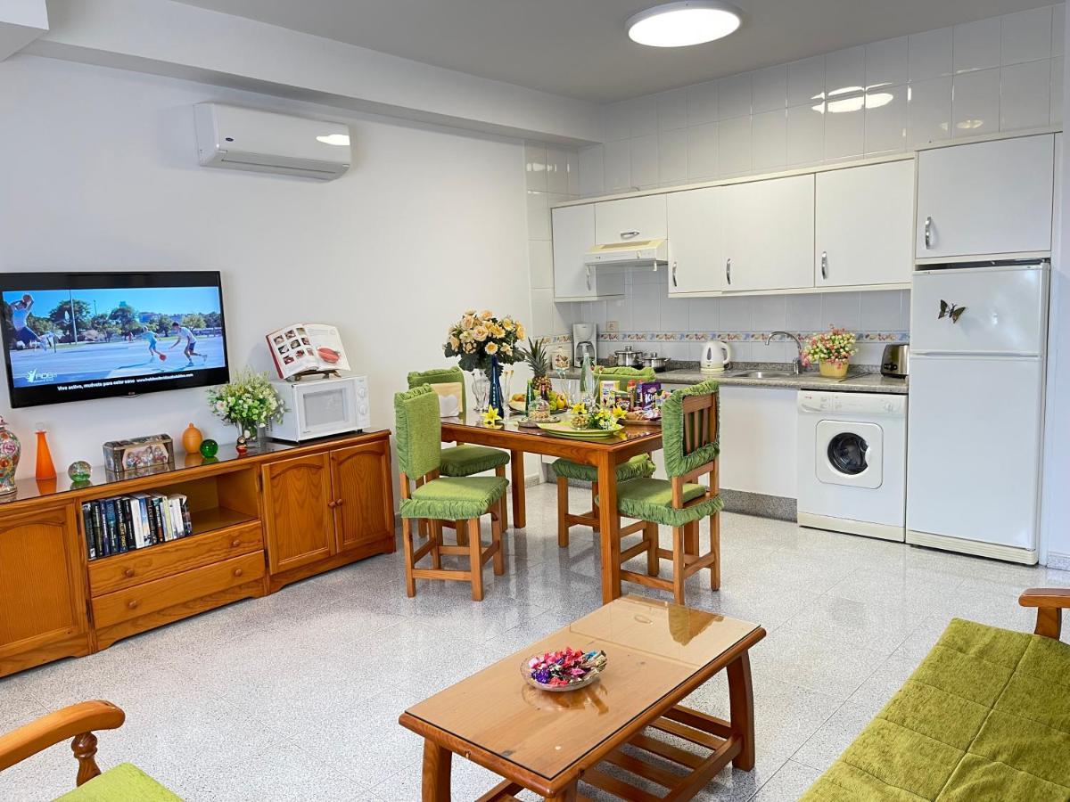 Emycanarias Holiday Homes Vecindario ベシンダーリオ エクステリア 写真