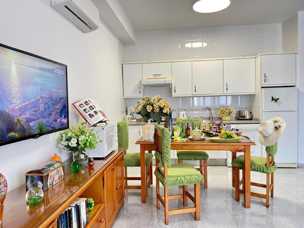 Emycanarias Holiday Homes Vecindario ベシンダーリオ エクステリア 写真