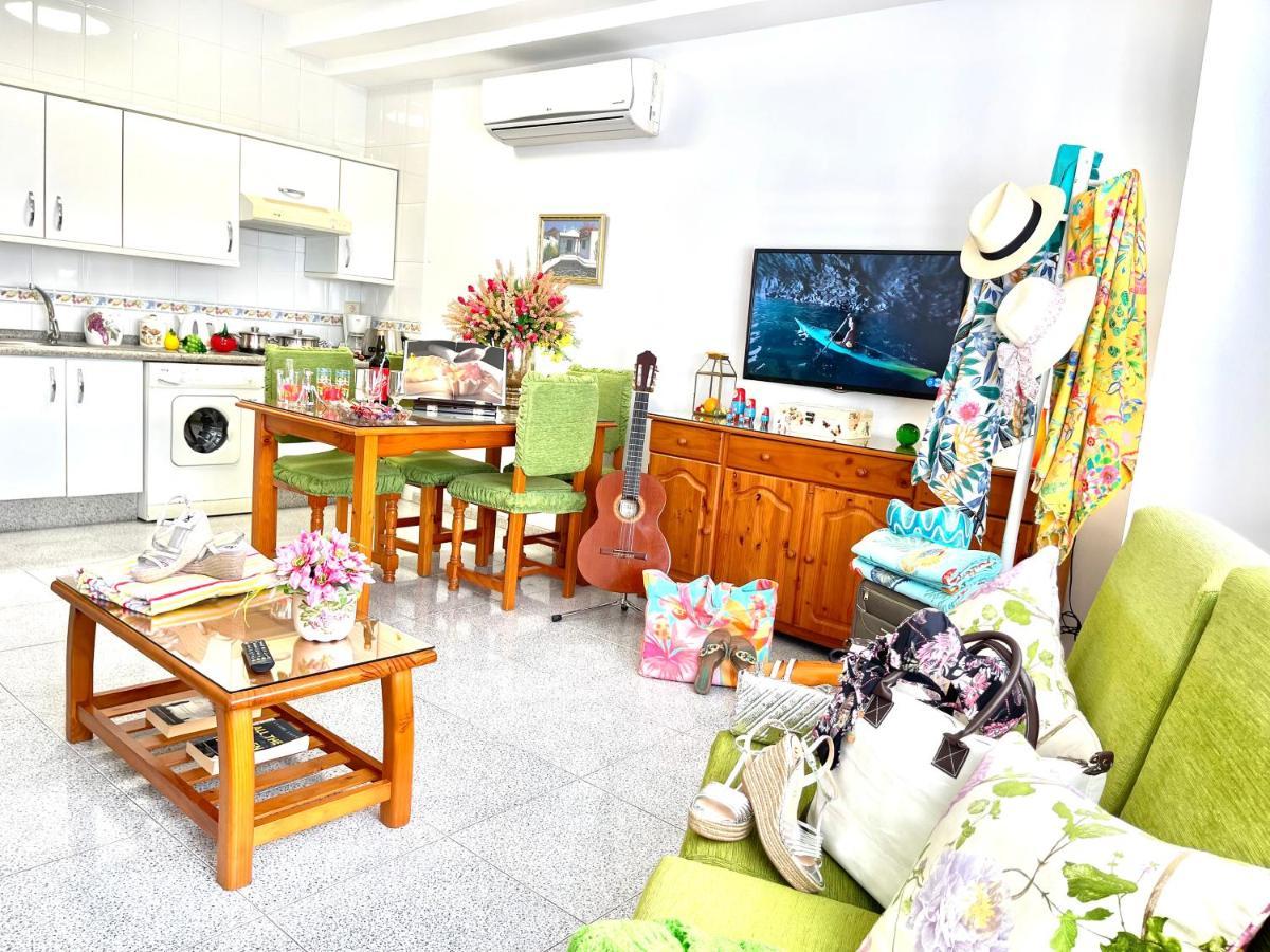 Emycanarias Holiday Homes Vecindario ベシンダーリオ エクステリア 写真