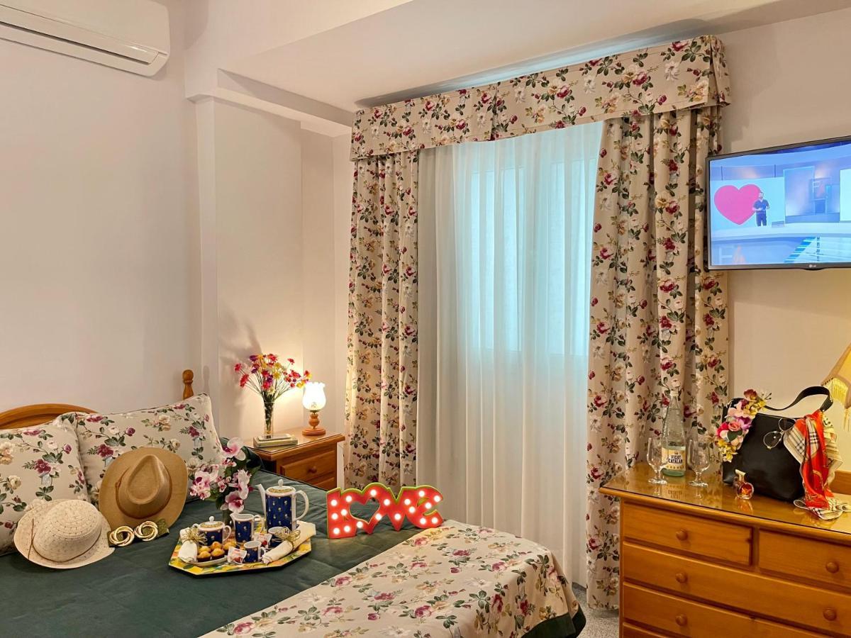 Emycanarias Holiday Homes Vecindario ベシンダーリオ エクステリア 写真